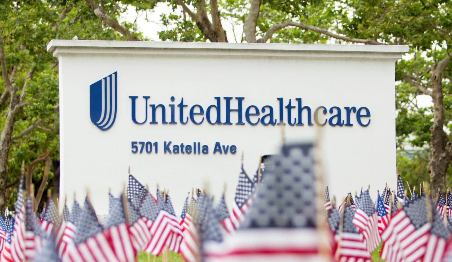 Healthcare Giant Bets $1 Billion That AI Can Slash Hospital Admissions by Double Digits