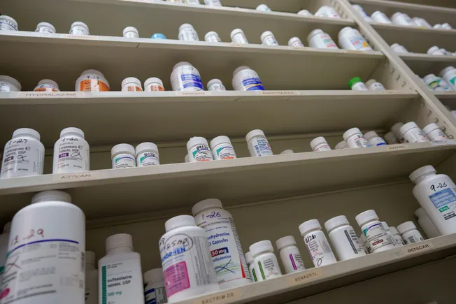 Utah Greenlights AI Systems to Prescribe Medications Without Real-Time Doctor Oversight